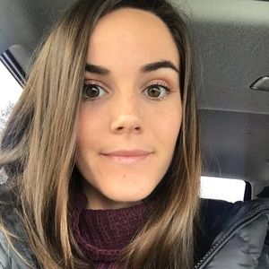 Meet your Posher, Catie